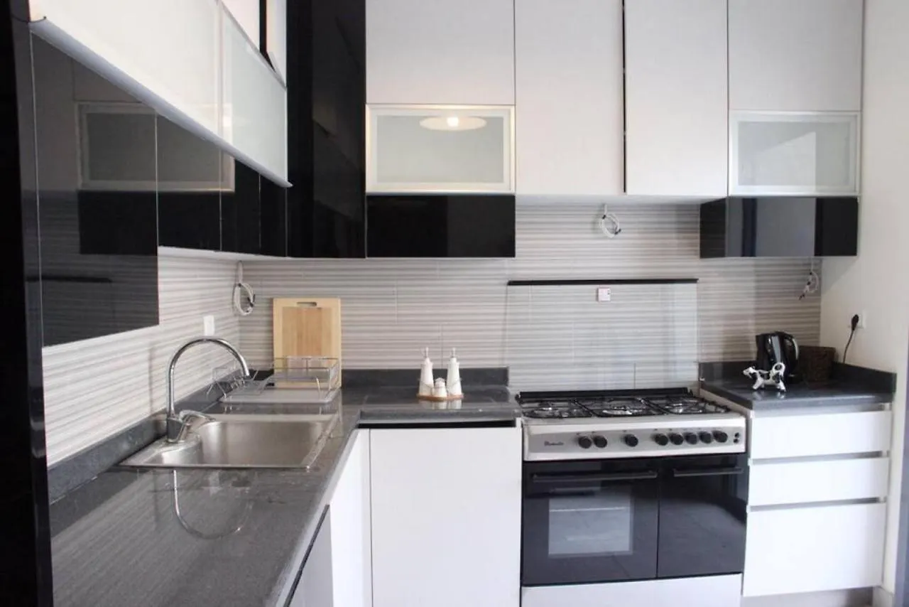 Modern 3Br Apt Next To Hotel Dieu Бейрут Апартаменты