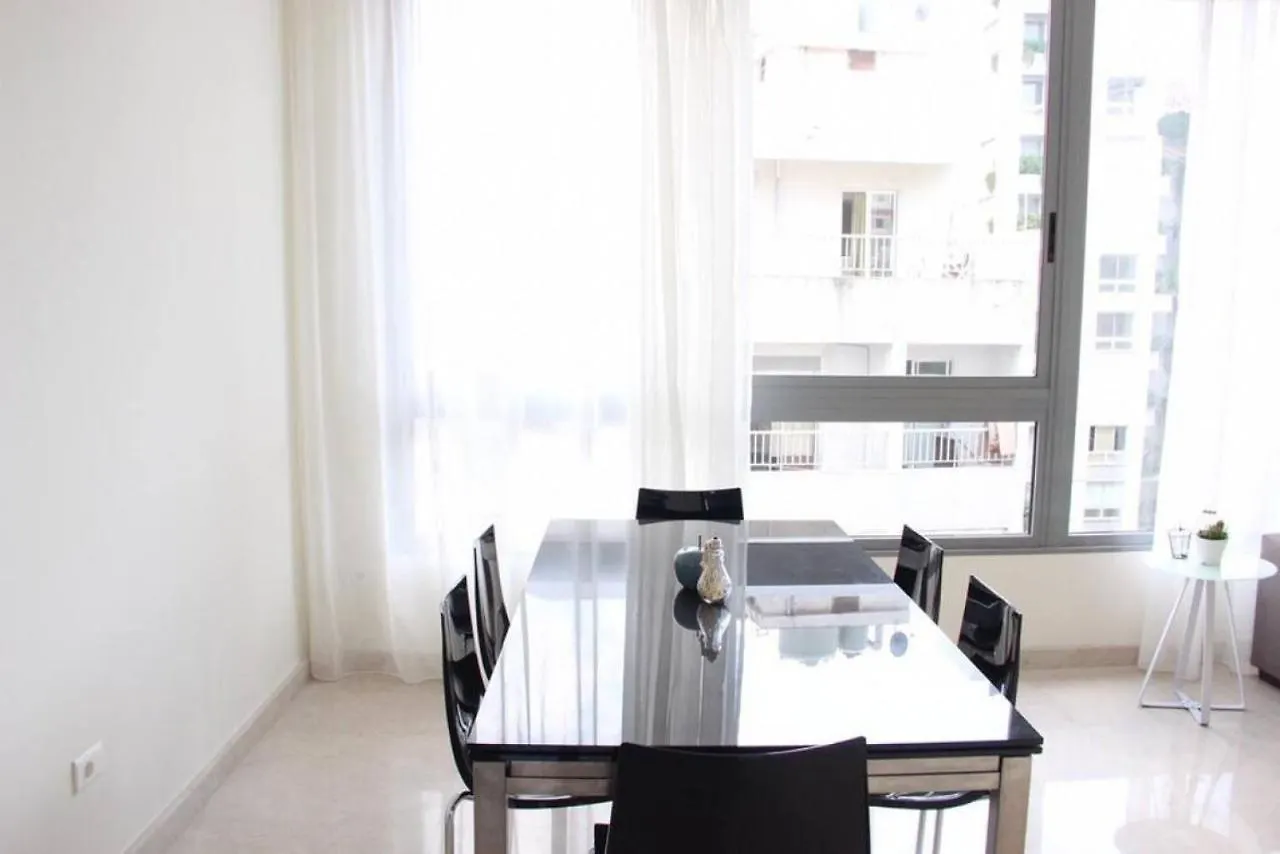 Διαμέρισμα Modern 3Br Apt Next To Hotel Dieu Βηρυτός